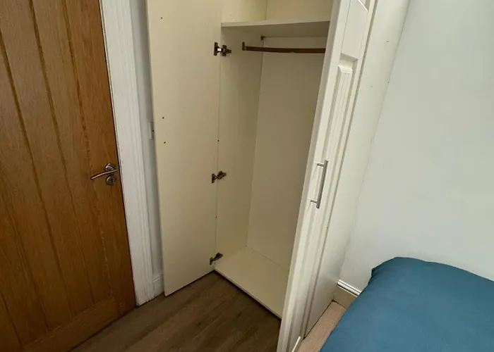 Konukevi Cancelada 2 Dublin